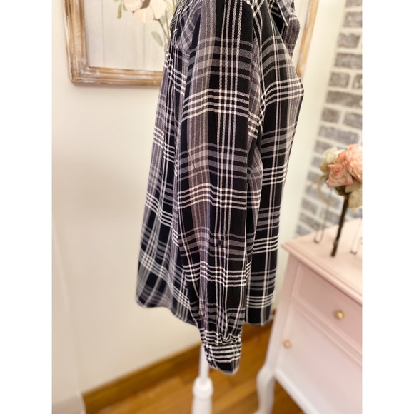 Style & Co. Button up - Picture 3 of 8